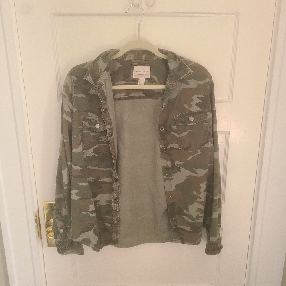 Camo button down with snaps
